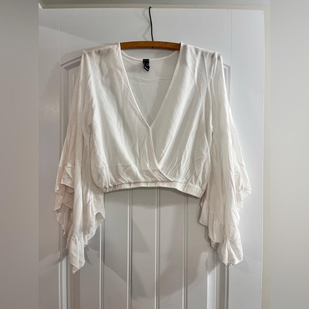 Windsor Flowy Crop Top                           Size - L